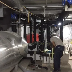 Các loại bơm và van 